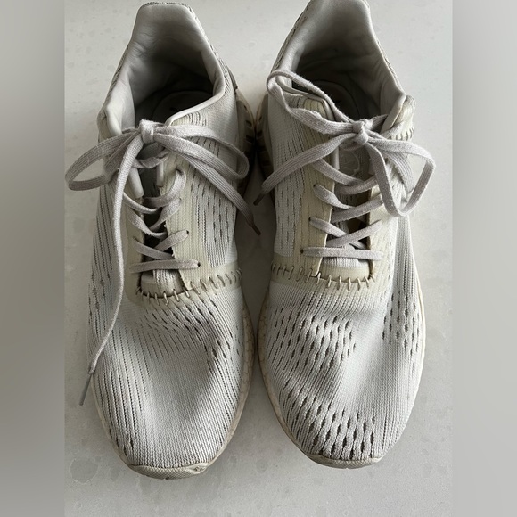 Adidas X Wings + Horns NMD_R2 - Picture 5 of 15